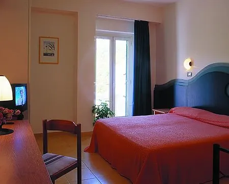 Hotell D'amato 4*